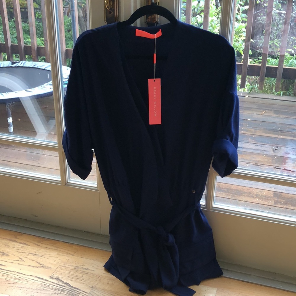 Grace Willow Navy Blue Wrap Dress. 💙🌊 ptp 19.5”
